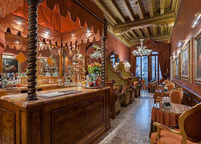 Explore the Best Venice Hotels: Your Ultimate Accommodation Guide