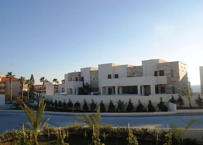 Best 4-Star Hotels in Paphos, Cyprus
