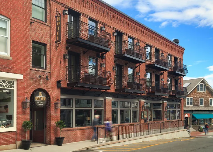 Top Camden Maine Hotels on the Water
